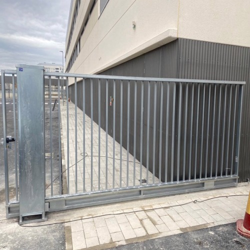 Cerramientos Vallas industriales residenciales|ALEGRÍA ÁLAVA